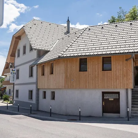 Janko Apartman